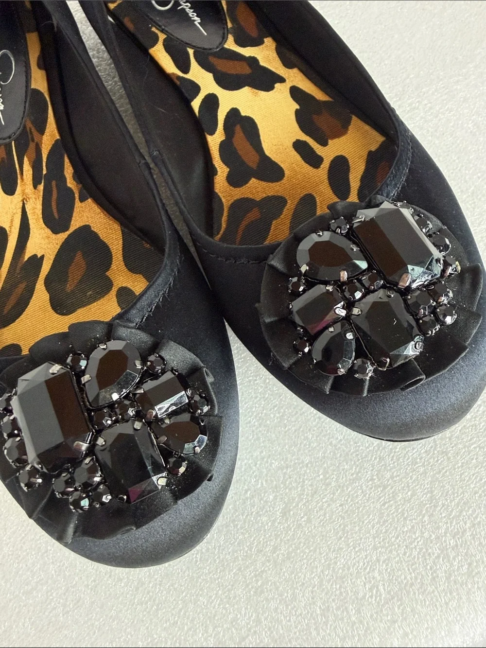 JESSICA SIMPSON Lepolia Black Satin Jeweled Rhinestone Ballet Flats Women’s 8